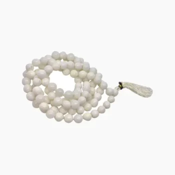 White Hakik Mala (सफ़ेद हक़ीक माला)