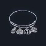 Good Luck Charm Bracelet, lucky charm bracelet, शुभ आकर्षण ब्रेसलेट