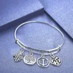 Good Luck Charm Bracelet, lucky charm bracelet, शुभ आकर्षण ब्रेसलेट