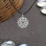 Valkyrie Slavic Necklace (वल्क्यरी स्लाविक लॉकेट)