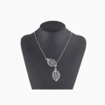 Double Leaf Necklace (पत्ती लॉकेट)