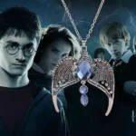 Harry Potter Necklace (हैरी पॉटर लॉकेट)