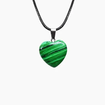 Malachite Heart Pendant (मैलाकाइट दिल लॉकेट)