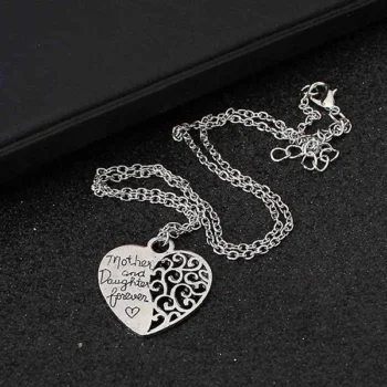 Mother Daughter Love Necklace (दिल लॉकेट)