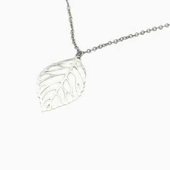 Single Leaf Necklace (पत्ती लॉकेट)