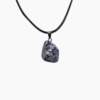 Snowflake Stone Locket (स्नोफ्लैक लॉकेट)