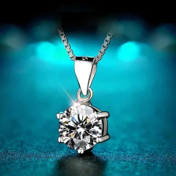 Zircon Pendant (जरकन लॉकेट)