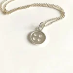 Button Charm Pendant (बटन चार्म लॉकेट)