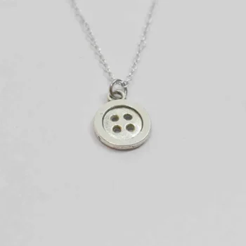 Button Charm Pendant (बटन चार्म लॉकेट)