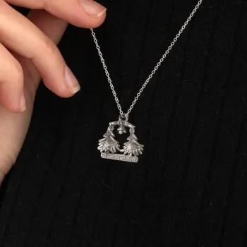 Christmas Tree Charm Pendant (क्रिसमस ट्री चार्म लॉकेट)