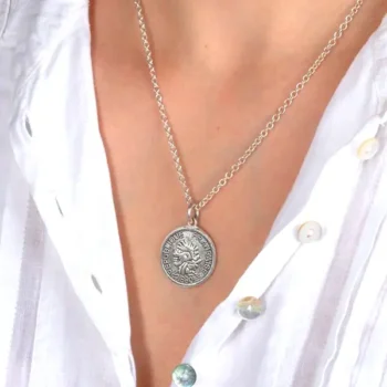 Coin Face Charm Pendant (सिक्का चार्म लॉकेट)