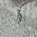Dancing Girl Charm Pendant (लड़की चार्म लॉकेट)