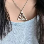 Deathly Hollow Charm Pendant (डेथली हैलो चार्म लॉकेट)