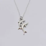 Dolphin Charm Pendant (डॉल्फिन चार्म लॉकेट)