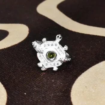 Double Stone Tortoise Ring (कछुआ अंगूठी)