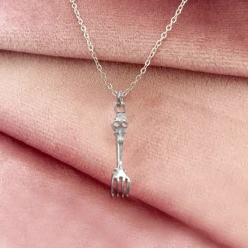 Fork Charm Pendant (काँटा चार्म लॉकेट)