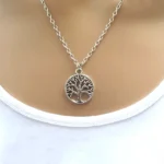 Hollow Tree Charm Pendant (होलो ट्री चार्म लॉकेट)