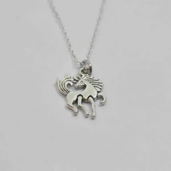 Horse Lucky Charm Pendant (घोड़ा चार्म लॉकेट)