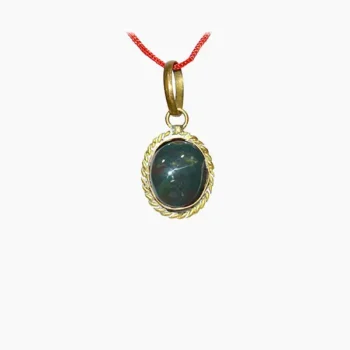 Black Stone Pendant (ब्लैक स्टोन)