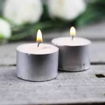 White TLight Candles (कैंडल)