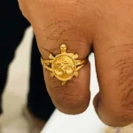 Tortoise Om Ring (कछुआ ॐ अंगूठी)