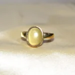 Ashtadhatu Lehsunia Ring (अष्टधातु लहसुनिया अंगूठी)