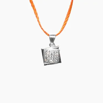 Stylish Pendant (स्टाइलिश पेंडेंट)
