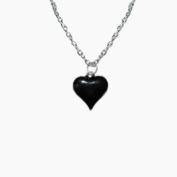 Black Heart Pendant (दिल लॉकेट)