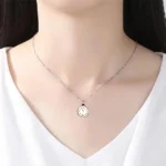 Clock Pendant (घड़ी लॉकेट)