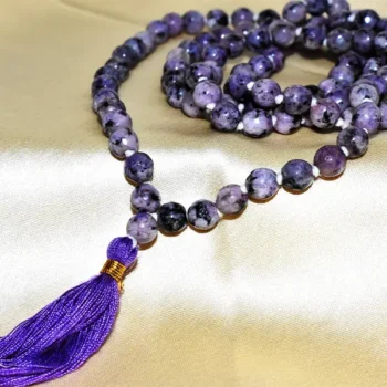 Dhanvantri Mala (धन्वंतरी माला)