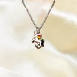 Unicorn Pendant (एक तंगावाला लॉकेट)
