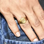 Kinnari Mudrika (किन्नरी मुद्रिका)