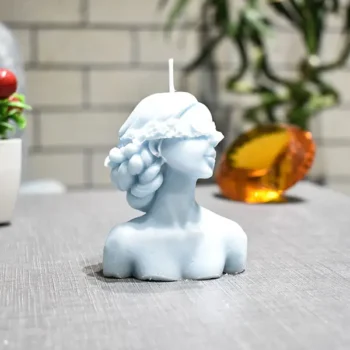 Blind Folded Lady Candle (ब्लाइंड फोल्डेड लेडी मोमबत्ती)