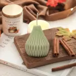 Pear Shape Candle (नाशपाती शेप मोमबत्ती)