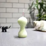 Round Wave Twirl Candle (गोल वेव ट्विरल मोमबत्ती)