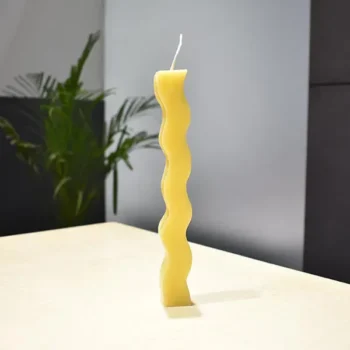 Wave Pillar Candle (वेव पिलर मोमबत्ती)