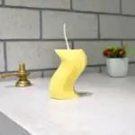Wave Shape Candle (वेव शेप मोमबती)