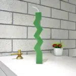 Zig Zag Candle (जिग जैग मोमबत्ती)
