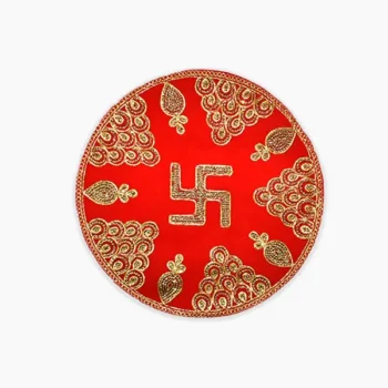 Round Velvet Red Aasan, गोल वेलवेट लाल आसन