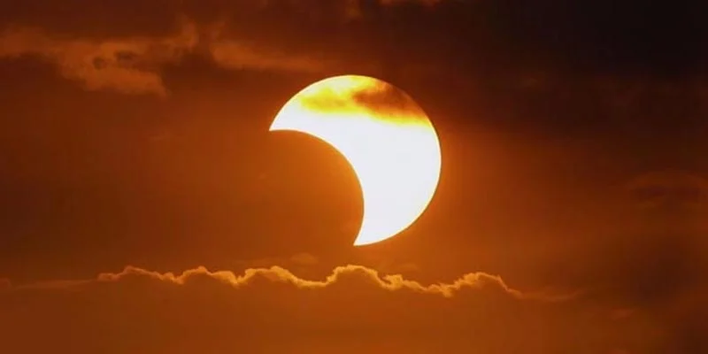 Solar Eclipse 2019, सूर्य ग्रहण, Surya Grahan 2019, Surya Grahan 2020, सूर्य ग्रहण 2020, Surya Grahan 2025, सूर्य ग्रहण 2025