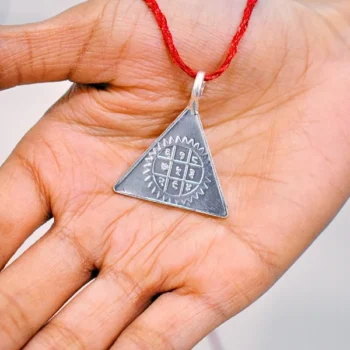 Surya Budh Silver Yantra Locket, सूर्य बुध चांदी यंत्र लॉकेट