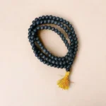 Ebony Mala, एबोनी माला